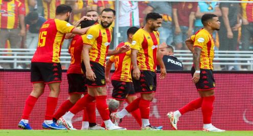 مدافع الترجي: مواجهة الأهلي مختلفة عن صنداونز.. و180 دقيقة تفصلنا عن اللقب الخامس